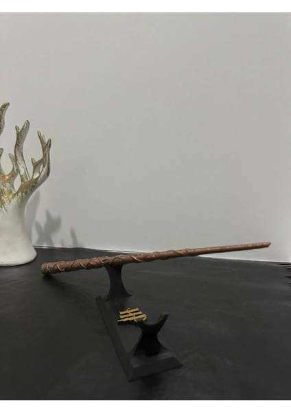 Harry Potter Hermione’nin Asası ve Asa Standı fiyatları