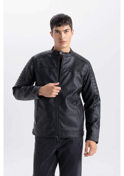 Su İtici Slim Fit Dar Kesim Dik Yaka Fermuarlı Suni Deri Mont D6241AX25SP