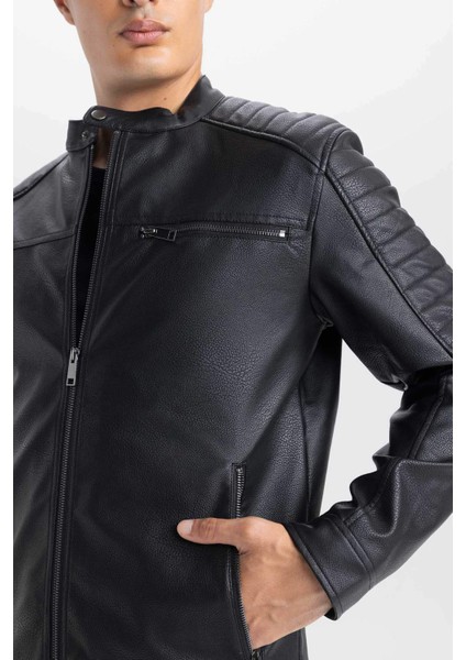 Su İtici Slim Fit Dar Kesim Dik Yaka Fermuarlı Suni Deri Mont D6241AX25SP