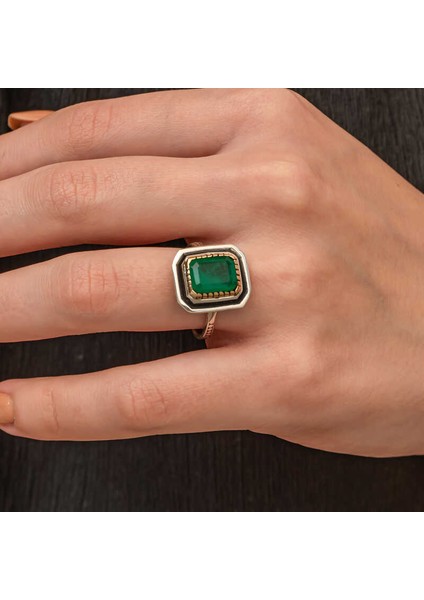 Gümüş Yeşil Taşlı Otantik Kadın Yüzük
