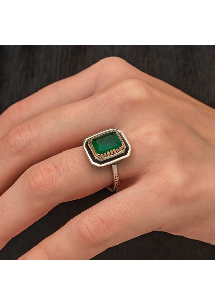 Gümüş Yeşil Taşlı Otantik Kadın Yüzük modelleri