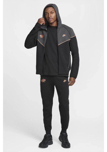 Nike Tech Fleece Eşofman Takımı