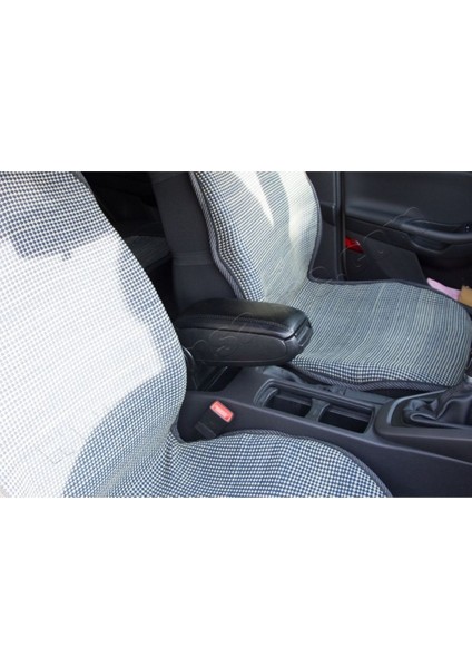 Ford Focus 3 2014-2018 Omsa Siyah Kol Dayama Usb'li modelleri