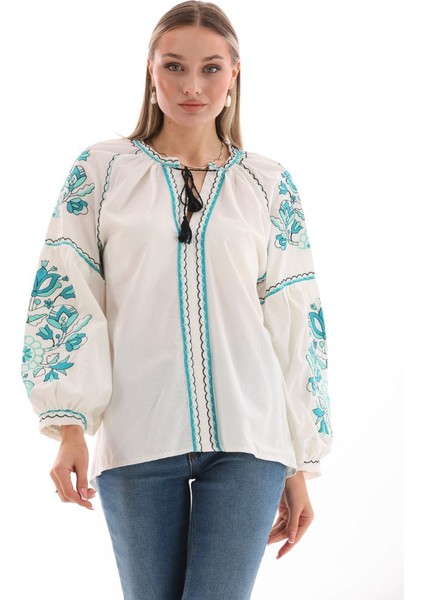 Nakış Işlemeli Vintage Bluz