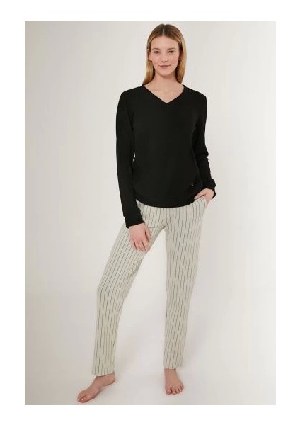 8756-S Kadın Uzun Kol Pijama Takım