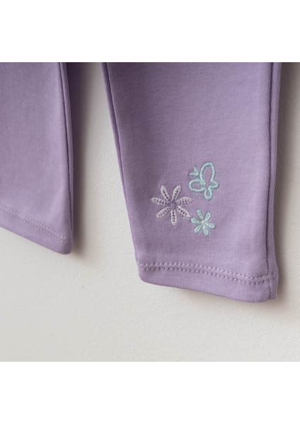 Kız Bebek Giyim Yazı Desenli Fırfır Detaylı Uzun Kollu %100 Pamuk Alt-Üst 2'li Pijama Takımı