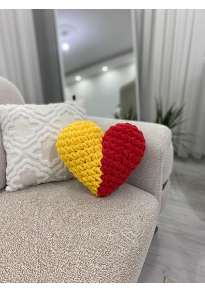 Taraftar Kalp Yastık–takım Renklerinde Dekoratif Yastık | Taraftar Renklerinde Hediyelik/fenerbahçe