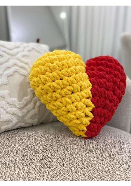 Taraftar Kalp Yastık–takım Renklerinde Dekoratif Yastık | Taraftar Renklerinde Hediyelik/fenerbahçe modelleri