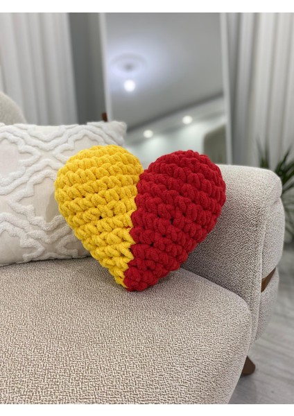 Taraftar Kalp Yastık–takım Renklerinde Dekoratif Yastık | Taraftar Renklerinde Hediyelik/fenerbahçe indirimleri