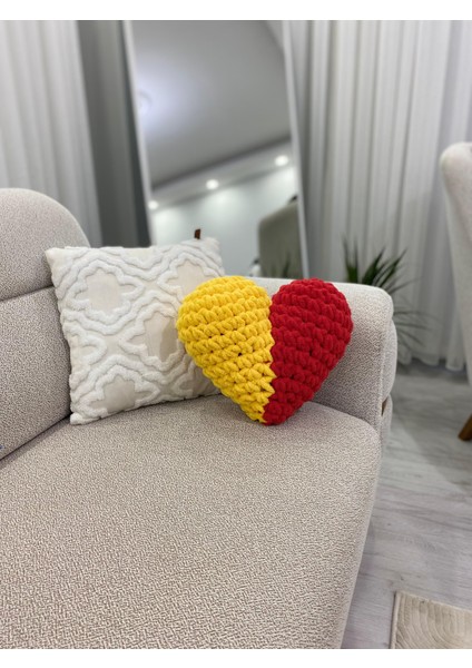 Taraftar Kalp Yastık–takım Renklerinde Dekoratif Yastık | Taraftar Renklerinde Hediyelik/fenerbahçe