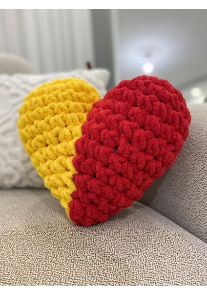 Taraftar Kalp Yastık–takım Renklerinde Dekoratif Yastık | Taraftar Renklerinde Hediyelik/fenerbahçe