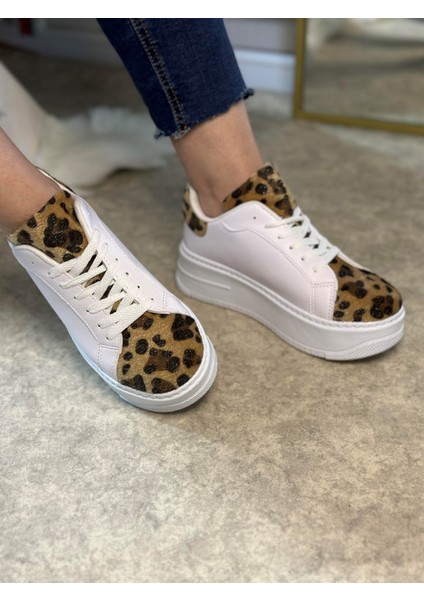 Günlük Kadın Sneaker Bağcıklı Hafif Kalın Yüksek Tabanlı Leopar Detaylı Yürüyüş Spor Ayakkabı 065 indirimleri