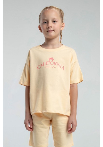 Kız Çocuk Krem Bermuda Takım modelleri