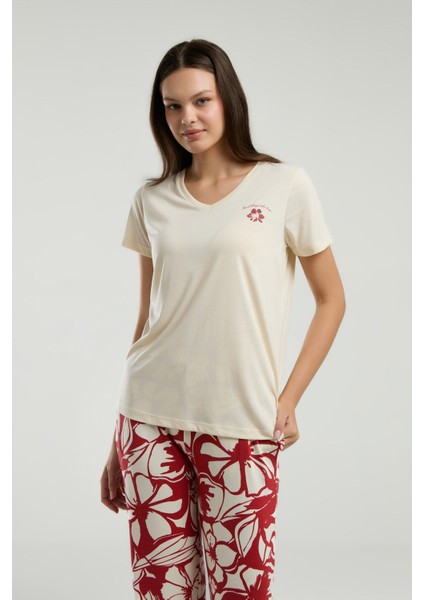 Kadın Krem Kısa Kol Pijama Takım fırsatları