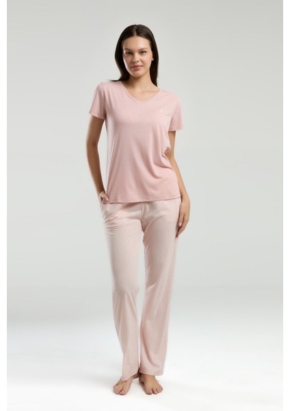 Kadın Pembe Kısa Kol Pijama Takım modelleri