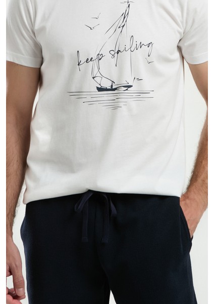 Erkek Beyaz Bermuda Takım fırsatları