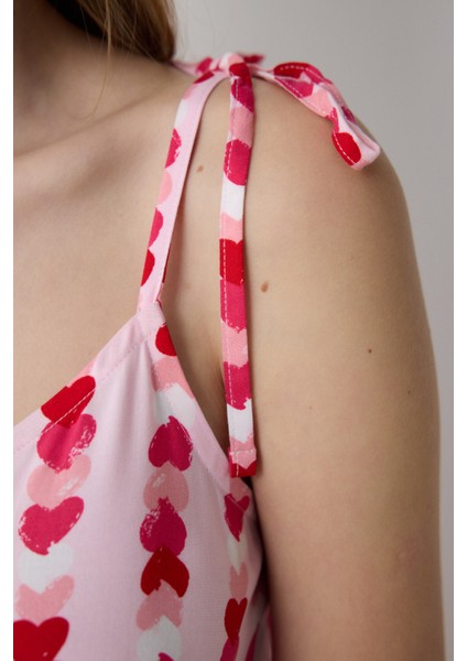 Carrie Printed Açık Pembe Gecelik - Loves Paris Koleksiyonu
