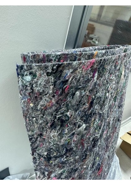 Araç Taban ve Tavan İzolasyon Keçesi 6 mm Kalınlık 200 cm x 200 cm