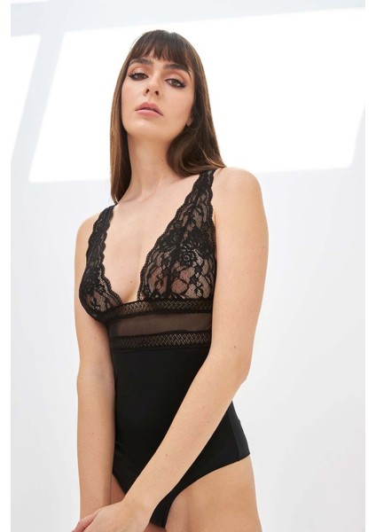4778 Dantelli Kapsız Body fiyatları