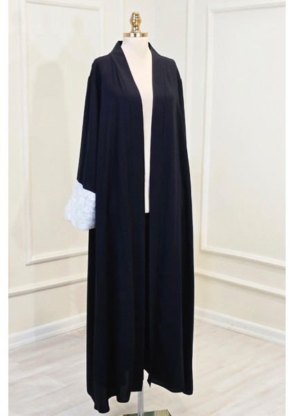 Siyah Kolları Güllü Abaya 4662