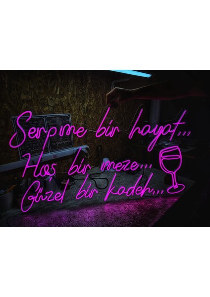 Cizgineon Serpme Bir Hayat Hoş Bir Meze Işıklı Neon LED Duvar Dekarasyon