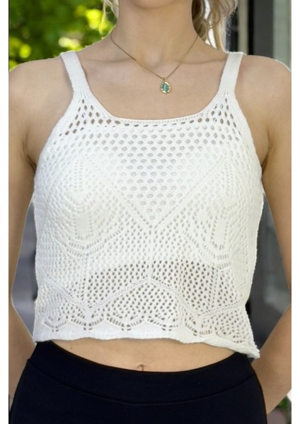 El Örgü Desenli Askılı Triko Crop Top Bluz