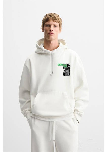 Kapuşonlu Everything Baskılı Oversize Kalıp Hoodie