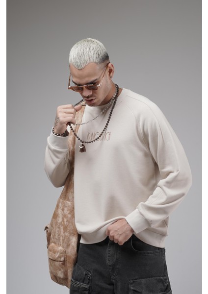 Ribanalı Yaka Reglan Kol Baskılı Oversize Kalıp Sweat modelleri