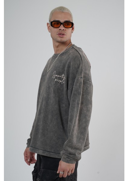 Bisiklet Yaka Ön ve Arka Basılı Yıkamalı Oversize Kalıp Unisex Sweatshirt