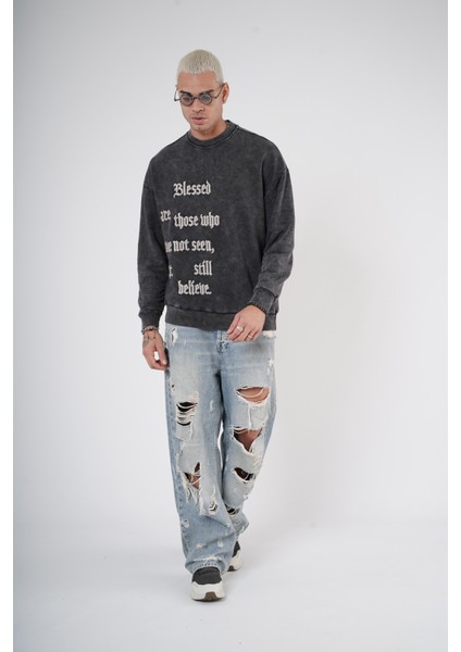 Bisiklet Yaka Yazı Nakışlı Yıkamalı Oversize Kalıp Unisex Sweatshirt modelleri