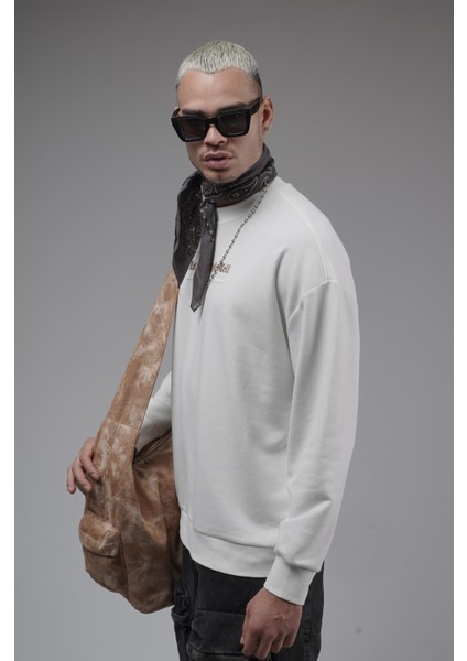 Oversize Kalıp Baskılı Yaka Kol Ribanalı Sweat