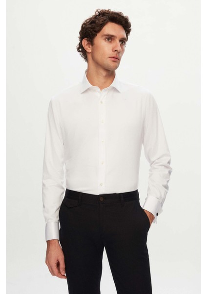 Ds Damat Slim Fit Beyaz Düz Nano Care Gömlek