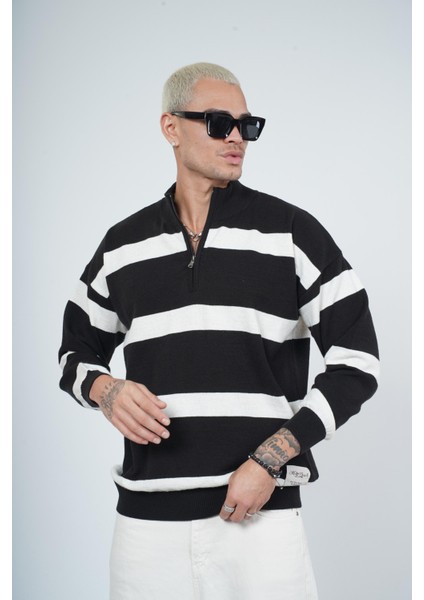 Çizgili Yarım Fermuarlı Oversize Kalıp Triko Kazak