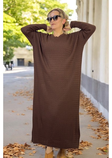 %100 Akrilik Saç Örgü Desenli Düşük Kol Bisiklet Yaka Ekstra Büyük Beden Triko Elbise