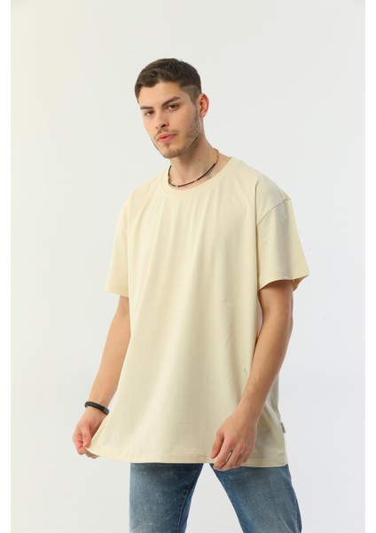 Bej Organik Pamuk Oversize Bisiklet Yaka Erkek Tişört fırsatları