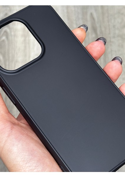 Apple iPhone 14 Pro Uyumlu Silikon Kılıf Anti Shock The Silky fırsatları