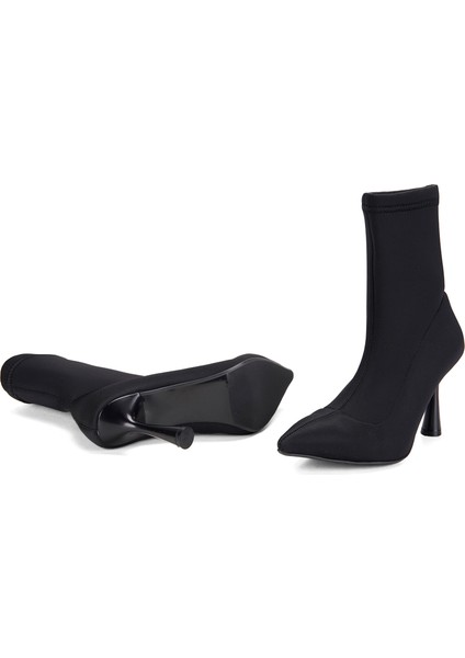 Noran Siyah Kadın Bot indirimleri