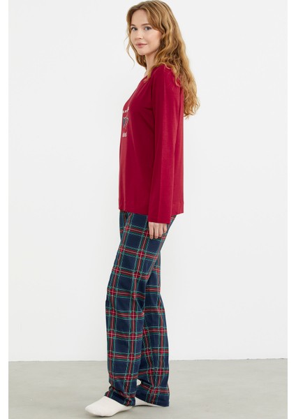 Nakış Detaylı Ekose Pijama Takım - Kırmızı