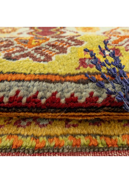 Alaz Geometrik Desenli Dazkırı Halı 131 x 165 cm fırsatları