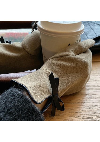 Stil C Siyah Stil Kadın Kış Eldiveni Kore Versiyonu Sevimli Kurdele Yumuşak Kalın Peluşlu Sonbahar Bisiklet Sıcak Tutma Dokunmatik Ekran (Yurt Dışından) modelleri