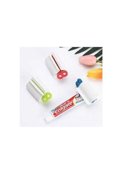 Çevirmeli Diş Macun Sıkacağı 1 Adet