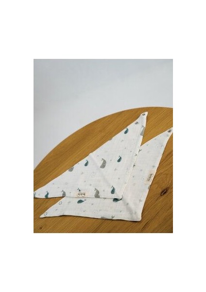 Müslin Bebek Mama Önlügü 2'li 100% Pamuk Iki Citcitli Cift Kat Müslin Balina Desenli fiyatları