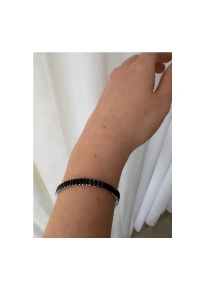 Siyah Baget Taşlı Bileklik fiyatları