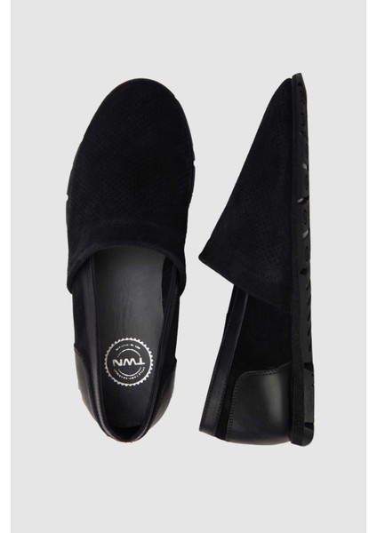 Lacivert Ayakkabi indirimleri