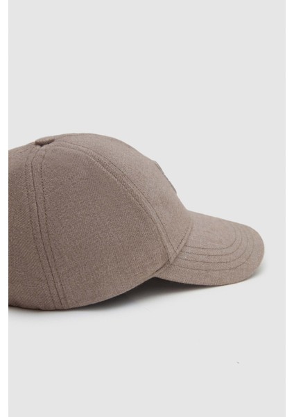 Bej Düz Şapka fiyatları