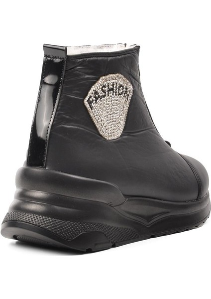 Siyah Kadın Kar Botu fırsatları