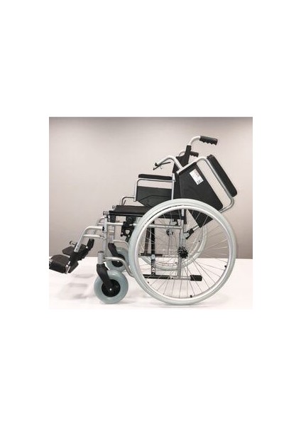 P111 Manuel Tekerlekli Sandalye - 45 cm indirimleri