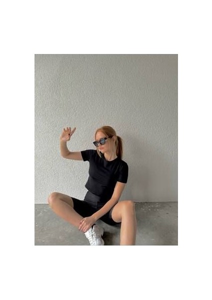 Siyah Crop T-Shirt