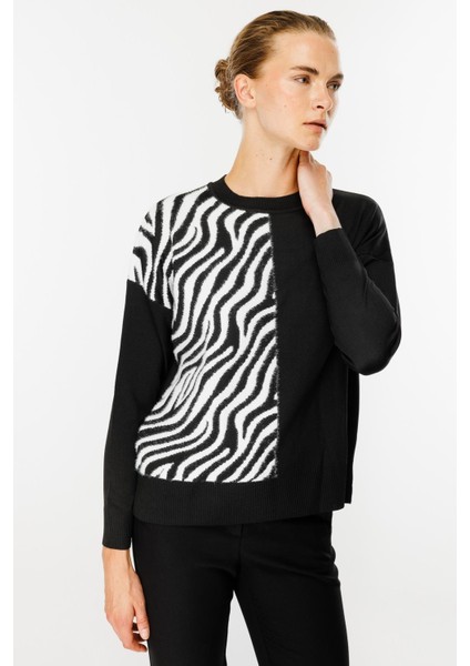 Zebra Kombin Desenli Triko Kazak