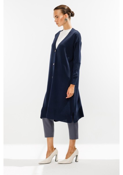 Düğmeli Uzun Triko Hırka-LACI fırsatları